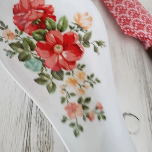 Pioneer Woman spoon rest & spatula - Picture 2 of 3